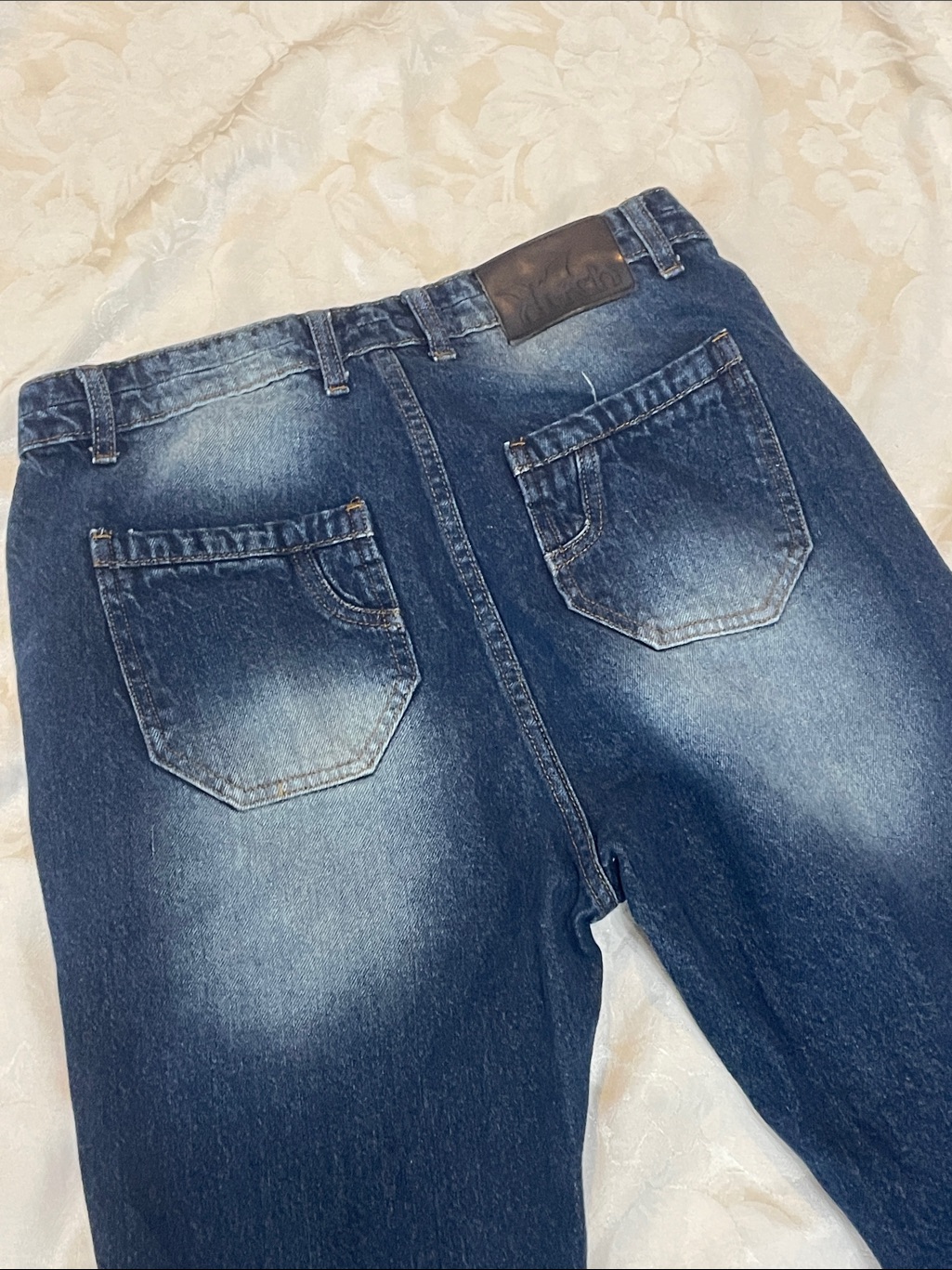 Ditch Bat Streetwear Denim Jeans. Wide Leg High Rise. Fray Hem. Preowned. Size M — image 6 of 8